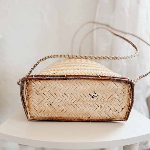 🦢 Vintage Basket Backpack Beach Vacation Tote Southeast Asian Artisan Bag - Picture 8 of 8